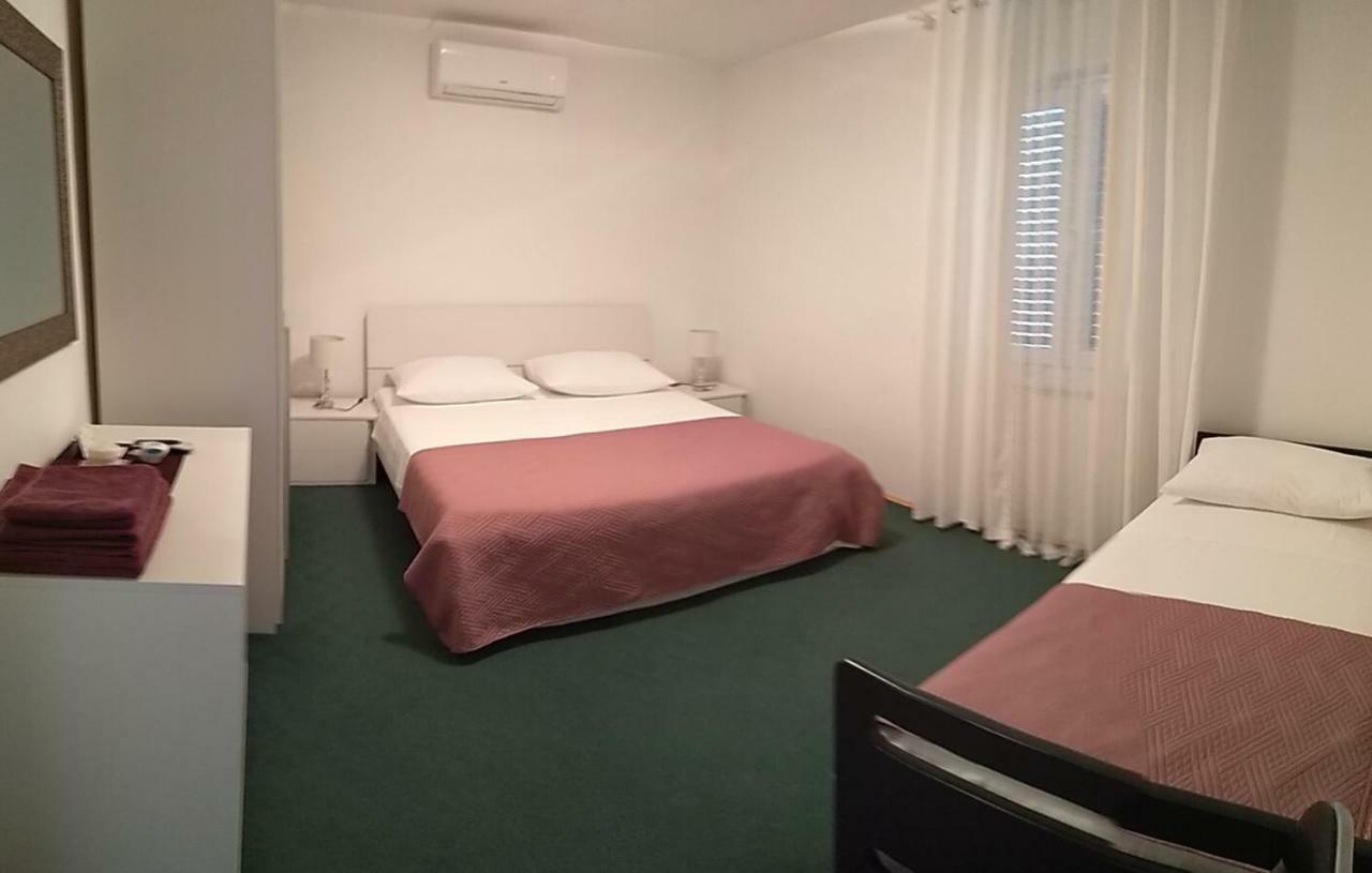 Rooms Ive Lozovac Zewnętrze zdjęcie